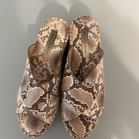 Platform snakeskin wedges - Picture 2 of 3